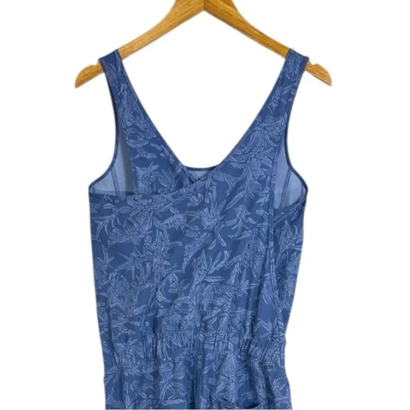 Patagonia Fleetwith Romper size Medium in Monkey Flower Current Blue - Picture 9 of 11